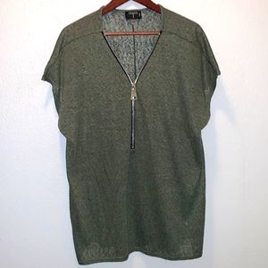 Tahari Top